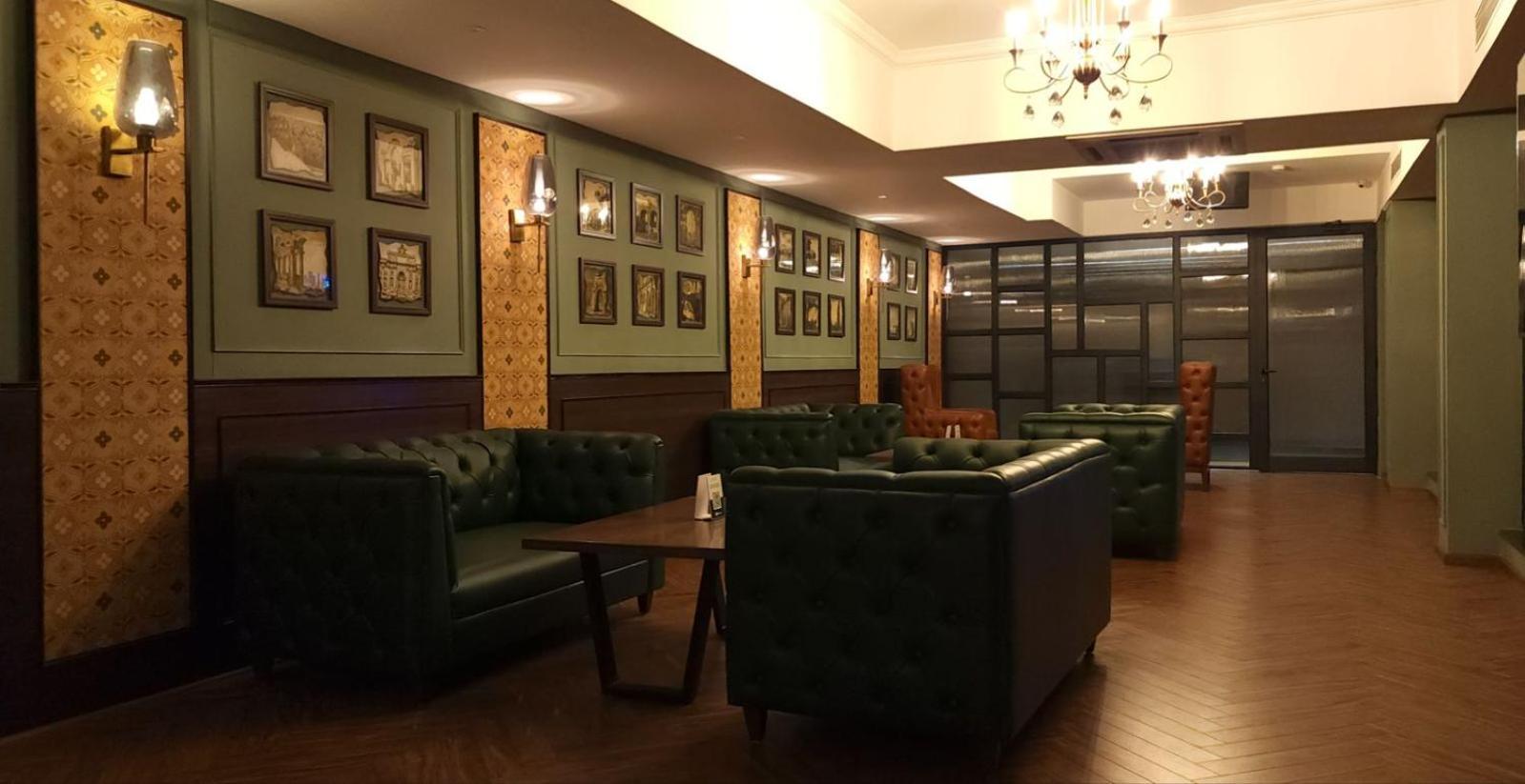 Comfort Inn Lucknow Buitenkant foto